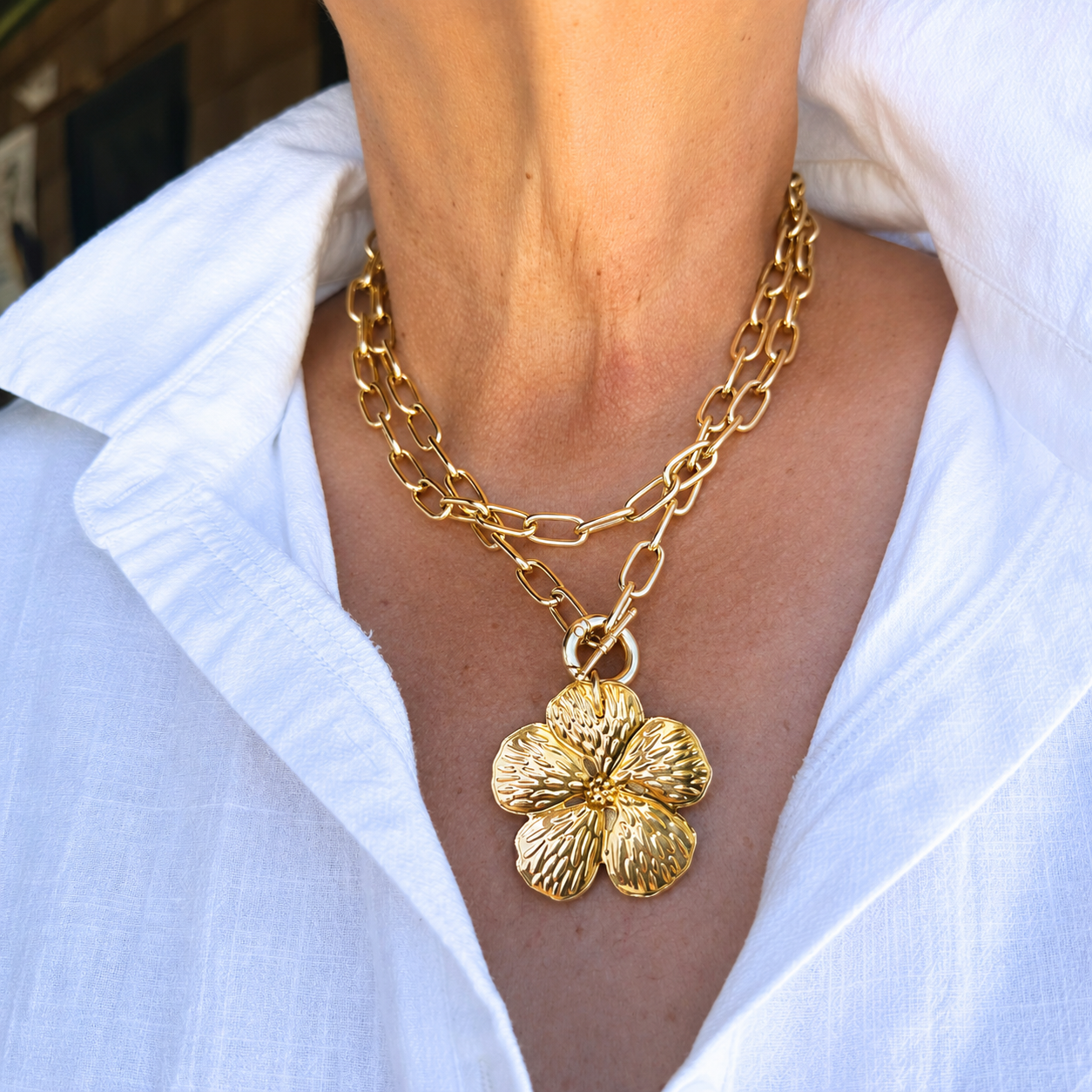 Coastal Bloom Necklace - Signature Hydrangea Gold